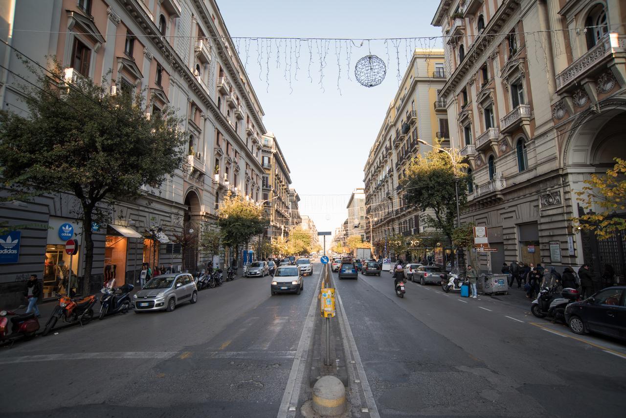 Napoliamo Guest House Bagian luar foto