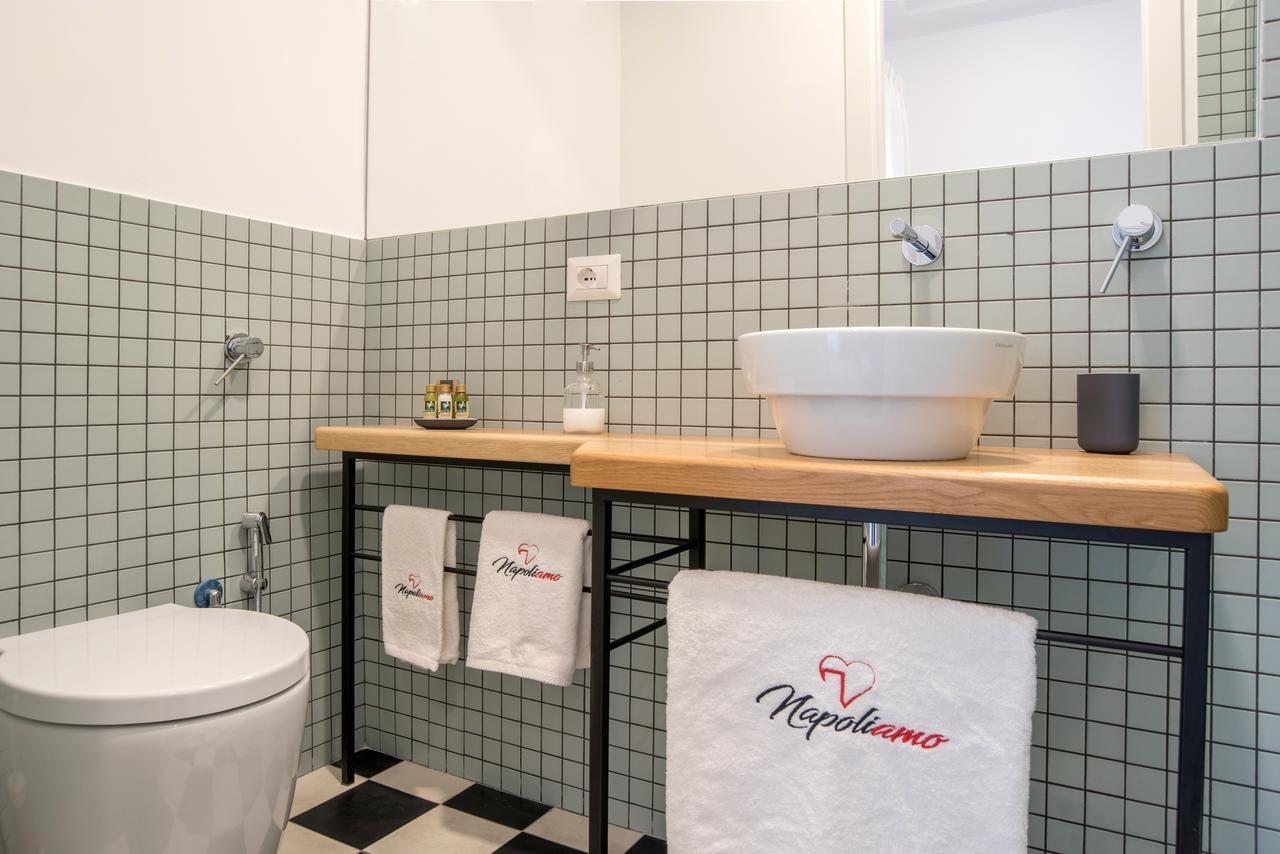 Napoliamo Guest House Bagian luar foto